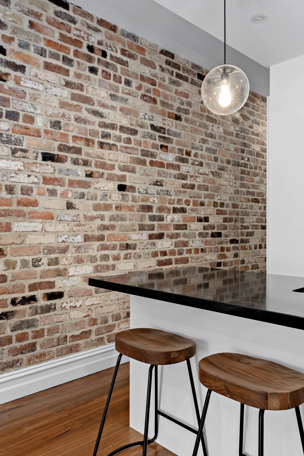 Green Street, interior 3